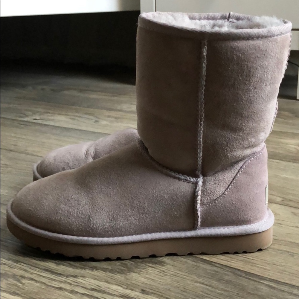 UGGs
